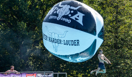 Die Würde hat hitzefrei: Auch beim Wacken Open Air tat Abkühlung...