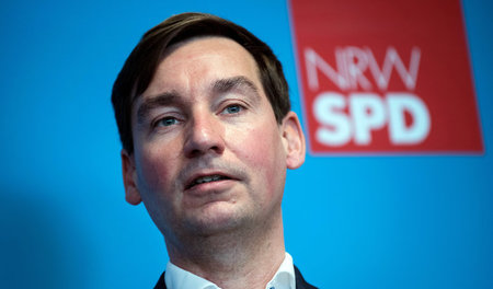 »Eintreten, der nächste bitte.« Sebastian Hartmann (SPD)