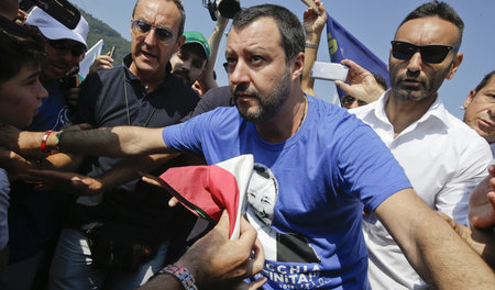 Rechter Scharfmacher: Lega-Chef Matteo Salvini vor dem Kongress ... Rechter Scharfmacher: Lega-Chef Matteo Salvini vor dem Kongress ...