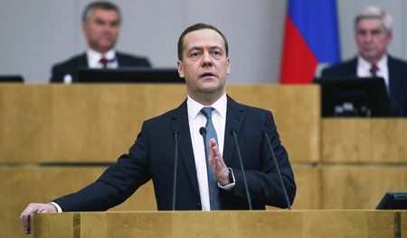 Dmitri Medwedew wirft den USA einen Wirtschaftskrieg gegen Russl... Dmitri Medwedew wirft den USA einen Wirtschaftskrieg gegen Russl...
