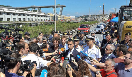 Italiens Minister für wirtschaftliche Entwicklung, Luigi Di Maio... Italiens Minister für wirtschaftliche Entwicklung, Luigi Di Maio...