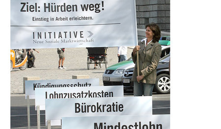 Ziellinie Lohnarbeit: Hochsprung-Olympiasiegerin Ulrike Nasse-Me... Ziellinie Lohnarbeit: Hochsprung-Olympiasiegerin Ulrike Nasse-Me...