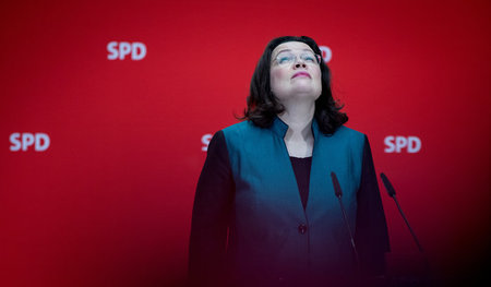Eingebung »von oben«? Andrea Nahles hält Strafen für junge Erwer...