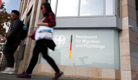 Im Oktober 2017 vor dem BAMF