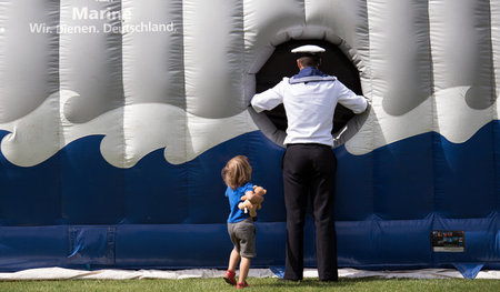 Werben für›s Sterben. Hier bei der Marine in Berlin