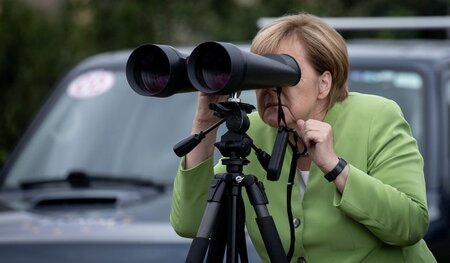 Wo ist der Russe? Kanzlerin Merkel in Georgien (24.8.2018) Wo ist der Russe? Kanzlerin Merkel in Georgien (24.8.2018)