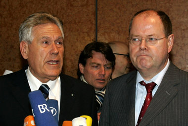 Geschafft: Wirtschafts- und Finanzminister verkündeten am Mittwo...
