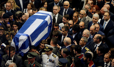 Tod eines Klanchefs: Trauerfeier für den rechten Politiker Konst...