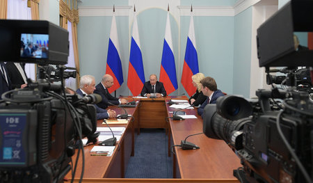 Harte Einschnitte geplant: Der russische Präsident Wladimir Puti... Harte Einschnitte geplant: Der russische Präsident Wladimir Puti...