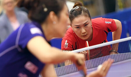 Hochkonzentriert: Xiaona Shan vom TTC Berlin Eastside im Finale ... Hochkonzentriert: Xiaona Shan vom TTC Berlin Eastside im Finale ...