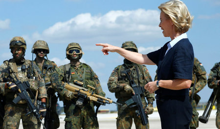 Die Forderungen, die die Militärs da stellen, kommen nicht aus d...