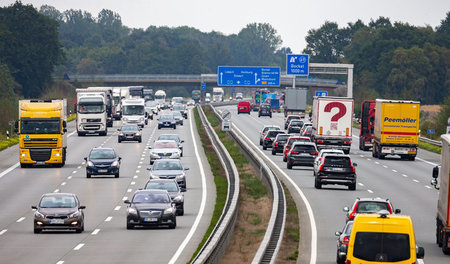 Unterwegs für die Geldvermehrung der privaten Betreiber: Abschni...