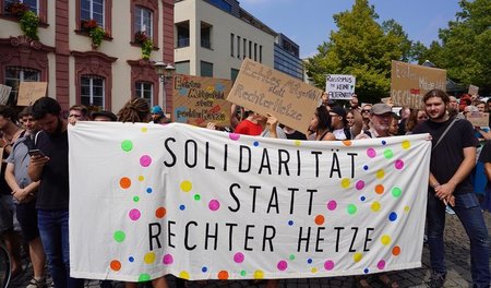 Demonstranten in Offenburg am 18. August