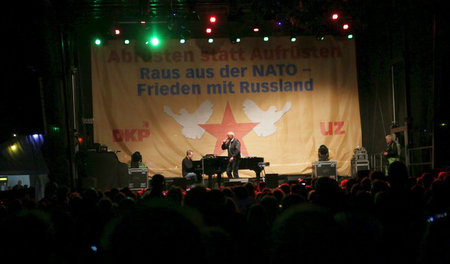 Die praktische Antwort: Konzert auf dem UZ-Pressefest 2018