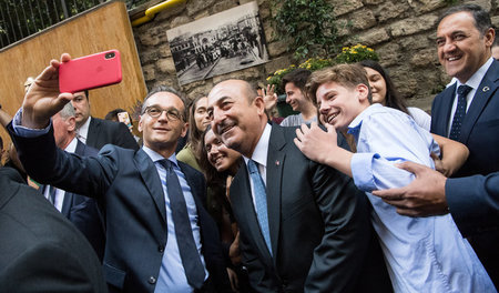 Außenminister Heiko Maas (l., SPD) und sein türkischer Amtskolle... Außenminister Heiko Maas (l., SPD) und sein türkischer Amtskolle...