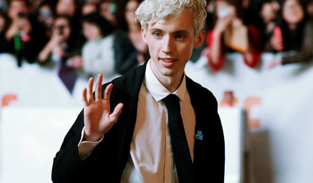 »Welcome to the Age of the Twink«: Das adoleszente Size-Zero-Ste...