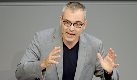 Gerhard Schick (Grüne) wird den Bundestag verlassen, um sich der...