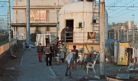 »Lazzaro ist schon wieder verzaubert«, sagen die Mädchen