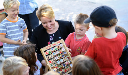 Gute Miene zu schlechten Zahlen: Bundesfamilienministerin Franzi...