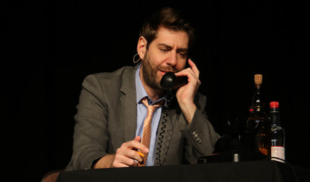 »Theorie der feinen Menschen«: Claus von Wagner auf der Bühne