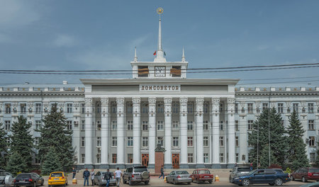 In diesem repräsentativen Gebäude in Tiraspol tagt der Oberste S...