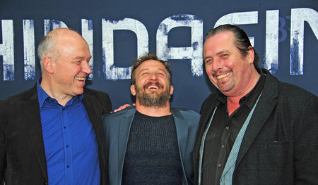 Die Schauspieler Heinz-Josef Braun, Maximilian Brückner und Andr...