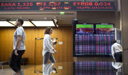 Abwärts: Bankaktien waren an der Athener Börse am Mittwoch nicht...