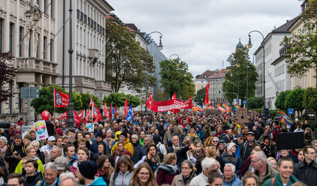 »Gegen die Politik der Angst«: Demonstranten in München (3.10.18...
