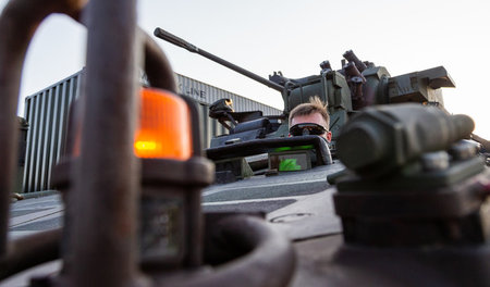 NATO-Großmanöver »Trdient Juncture«: Ein Schützenpanzer »Marder«...