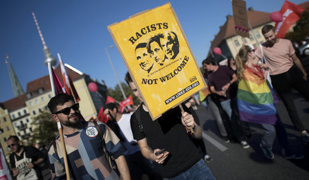 Gegen Höcke und Konsorten: Der Studentenverband Linke.SDS tritt ...