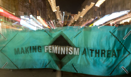 Demonstration zum internationalen Frauenkampftag am Hermannplatz...