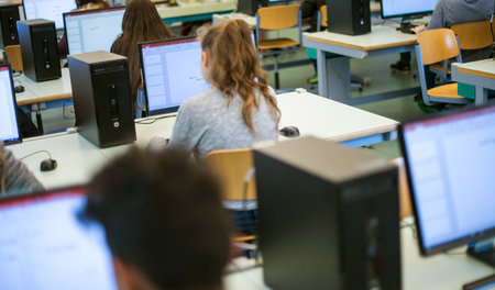 Ministeriale Fehleinschätzungen: IT-Unterricht an einer Schule i...