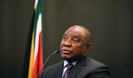 Übte sich in Schweigen: Südafrikas Präsident Cyril Ramaphosa am ...