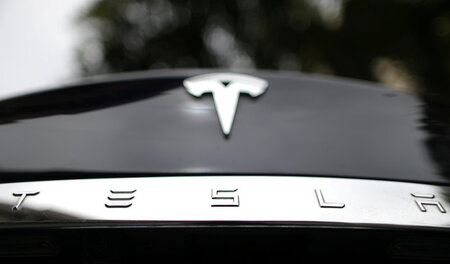 Meilenstein: Jetzt will Tesla auch die Massenproduktion im Griff...