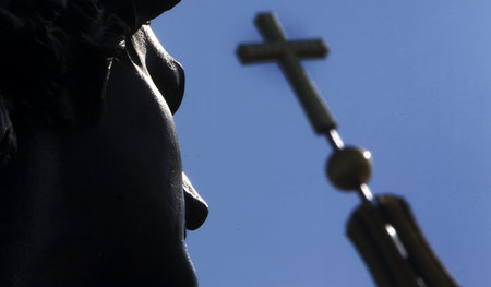 Kirchliche »Arbeitgeber« müssen den Grundsatz der Gleichbehandlu...