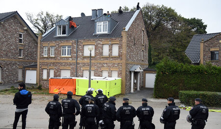 Polizei räumte rasch: Von der »Gemeinschaft Morschenichs bunter ...