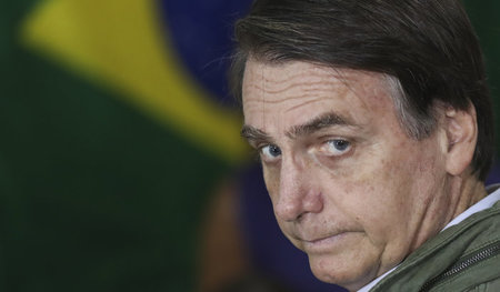Jair Bolsonaro vor der Stimmabgabe zur Stichwahl um die Präsiden...