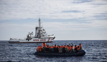 Ohne private Seenotrettung hat die »libysche Küstenwache« freie ...