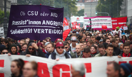 Demonstration gegen Rassismus und für Solidarität (München, 3.10... Demonstration gegen Rassismus und für Solidarität (München, 3.10...