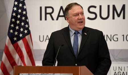 Immer wieder Hetze gegen den Iran: US-Außenminister »Mike« Pompe... Immer wieder Hetze gegen den Iran: US-Außenminister »Mike« Pompe...