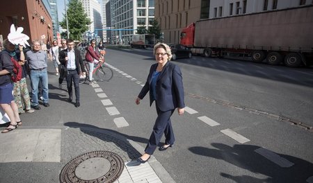 Politik wird doch noch auf der Straße gemacht: Bundesumweltminis...