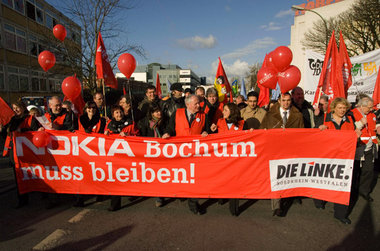 Linkspartei-Politiker auf der Großdemo für den Erhalt des Werks ... Linkspartei-Politiker auf der Großdemo für den Erhalt des Werks ...