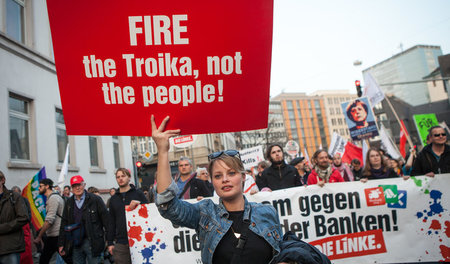 Judith Benda (Die Linke) bei einer "Blockupy"-Demonstration in F...