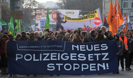Die Demonstrationen gegen weitere Befugnisse für die Brandenburg...