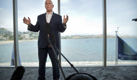 US-Vizepräsident Michael Pence während des APEC-Gipfels am Sonnt...