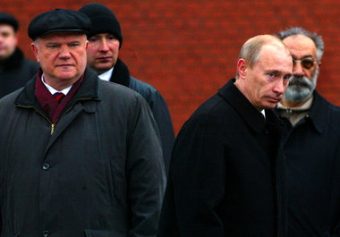 23. Februar, Kranzniederlegung zum 90. Jahrestag der Roten Armee...