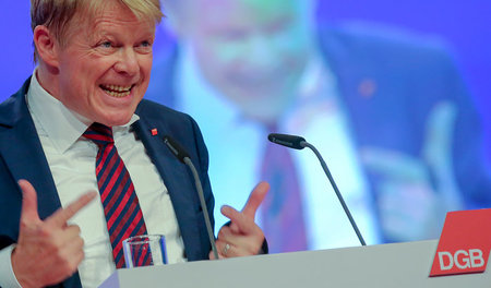 Sanktionsfreundlich: DGB-Chef Reiner Hoffmann (hier beim Bundesk...