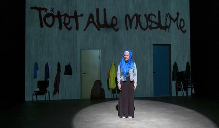 »Agenda zum Abbau von Vorurteilen«: Fatima (Nina Reithmeier)