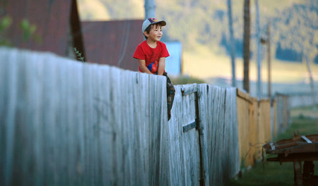 Solumay Abraimov sitzt auf dem Zaun: »Im freien Fall«
