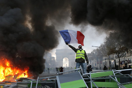 France_Gas_Price_Pro_59499207.jpg